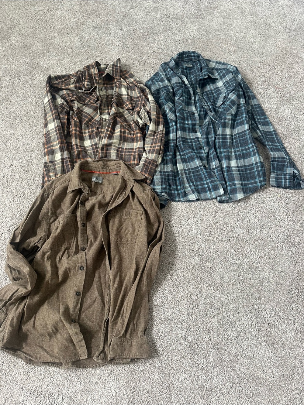 royal robbins lot of 3 button down shirts